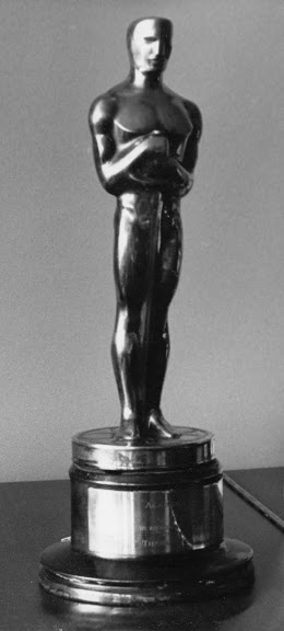 In 1938, Leo Robin and Ralph Rainger received the Academy Award for Best Song for “Thanks for the Memory.”